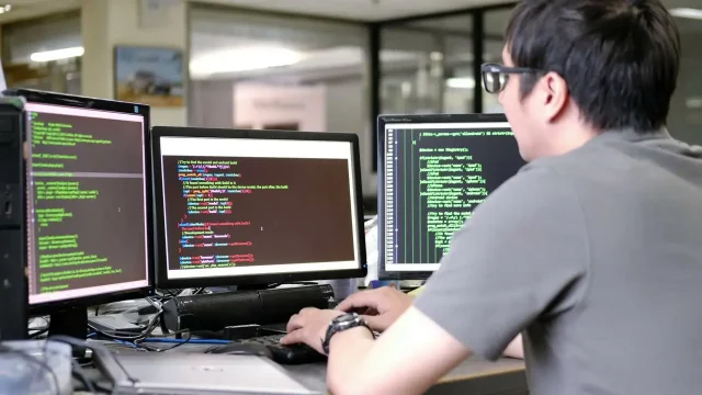 Tugas Outsourcing Maintenance Website Yang Profesional